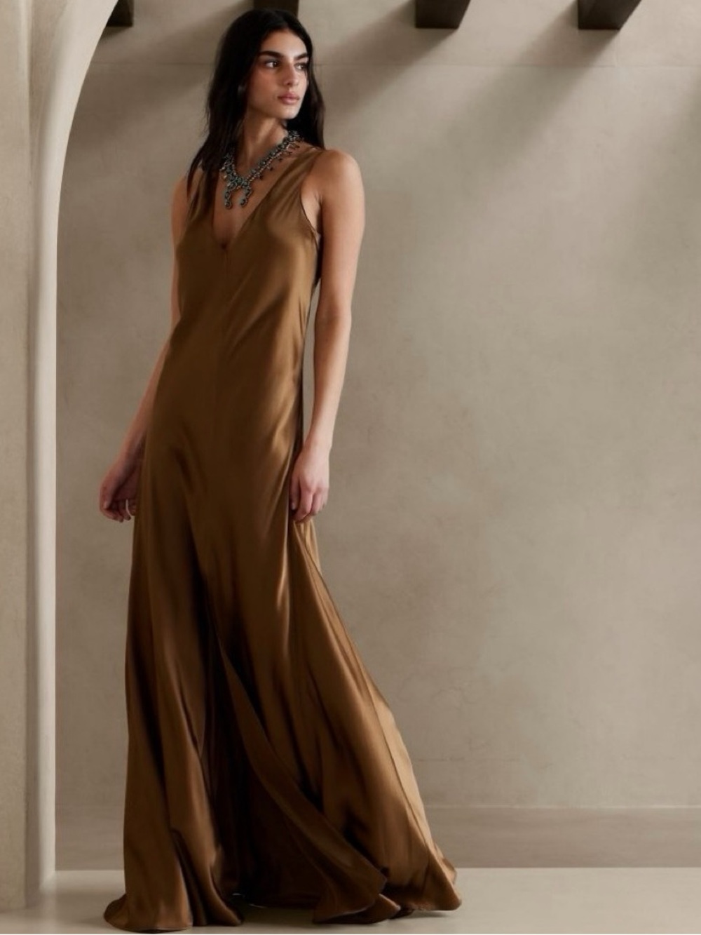 BANANA REPUBLIC ETERNO SILK MAXI DRESS